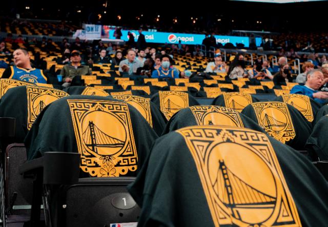 足球比分-【现场】普尔爆发难救勇士 稳定性将决定赛季结局