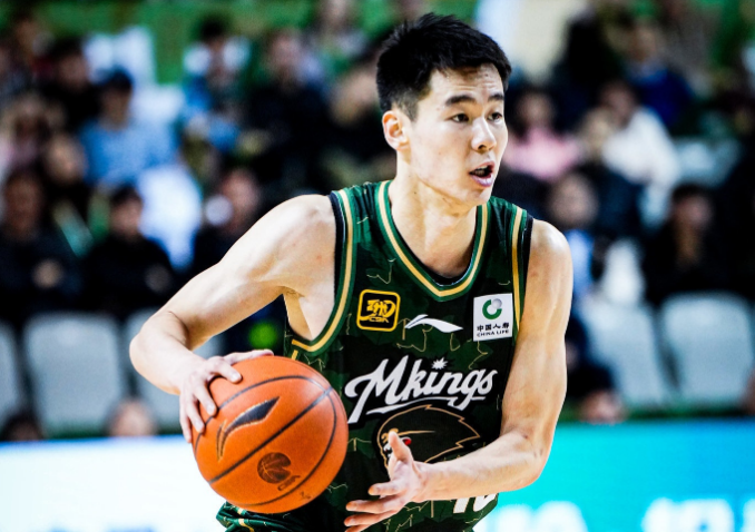 竞彩足球-同曦双加时灭深圳：郭昊文31+10双外援40+ 周鹏1003三分超胡雪峰